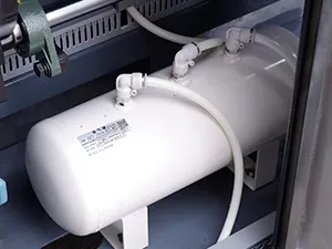 Машина для фасовки в готовые фигурные пауч-пакеты с двумя дозирующими головками