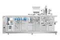 Горизонтальная фасовочно-упаковочная машина для пауч-пакетов со штуцером с двумя дозирующими головками