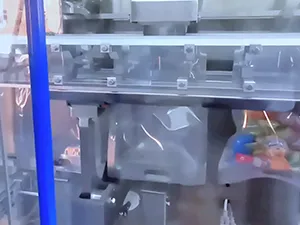 Горизонтальная фасовочно-упаковочная машина для пакетов дой-пак с одной дозирующей головкой